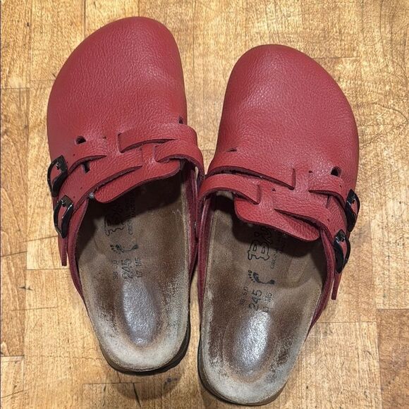 Birkenstock Red Leather Clogs with Buckles - Picture 3 of 6